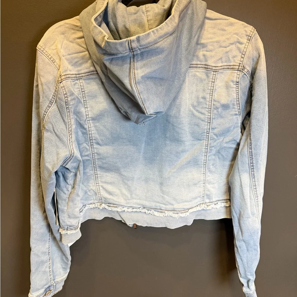 Altar'd State | Light Blue Jean Jacket with Hoodie |‎ Medium | NWT - Picture 3 of 6